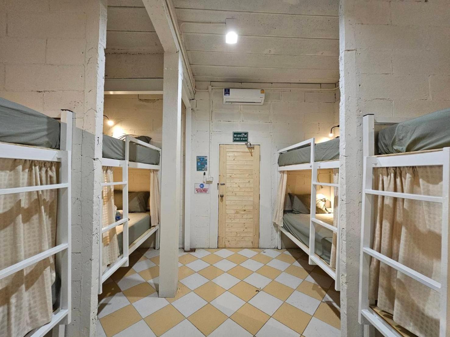 Hao Norn Hostel Thongsala Exterior photo
